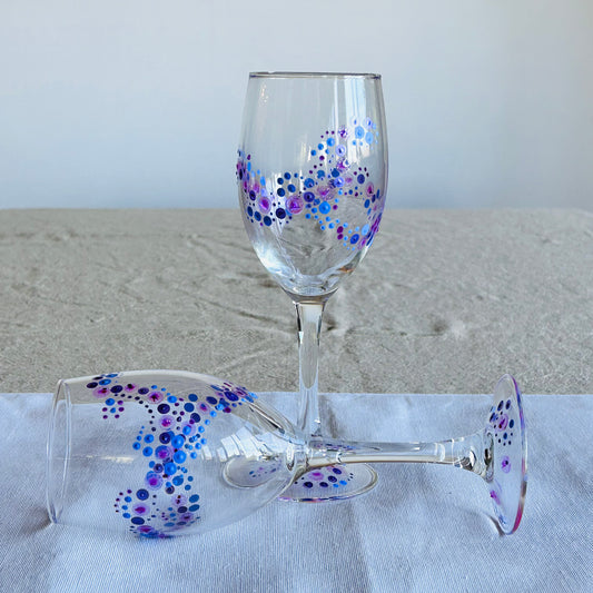 Set of 2 Purple Classic Wine Glasses